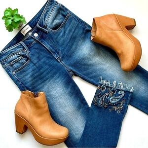 Driftwood Floral Paisley Embroidered Colette Straight Jeans Raw Fray Hem Size 25